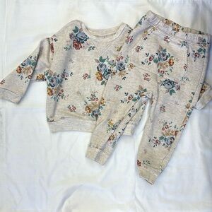 Vibrant Matching Sweatshirt and Pants Set with  Floral Designs, Size 24 months